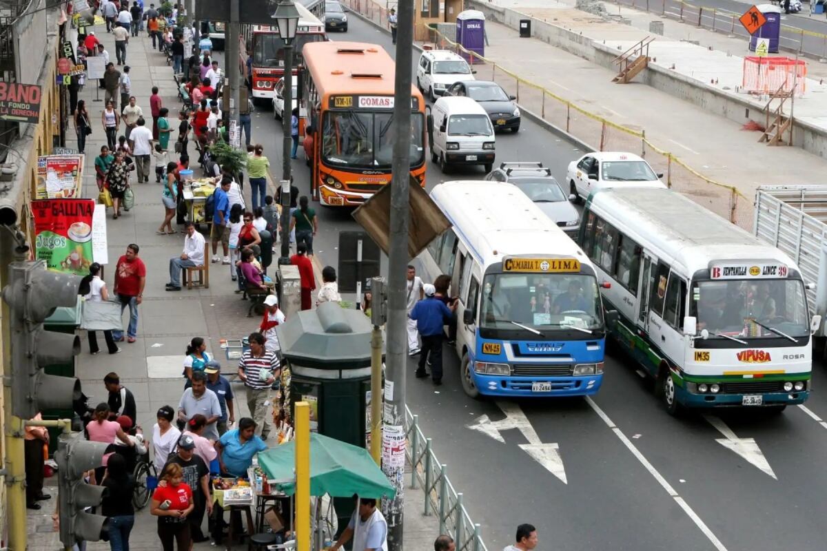Gremio de transportistas anuncia paro en Lima y Callao y condiciona medida a respuesta del Ejecutivo. (Foto: Andina)
