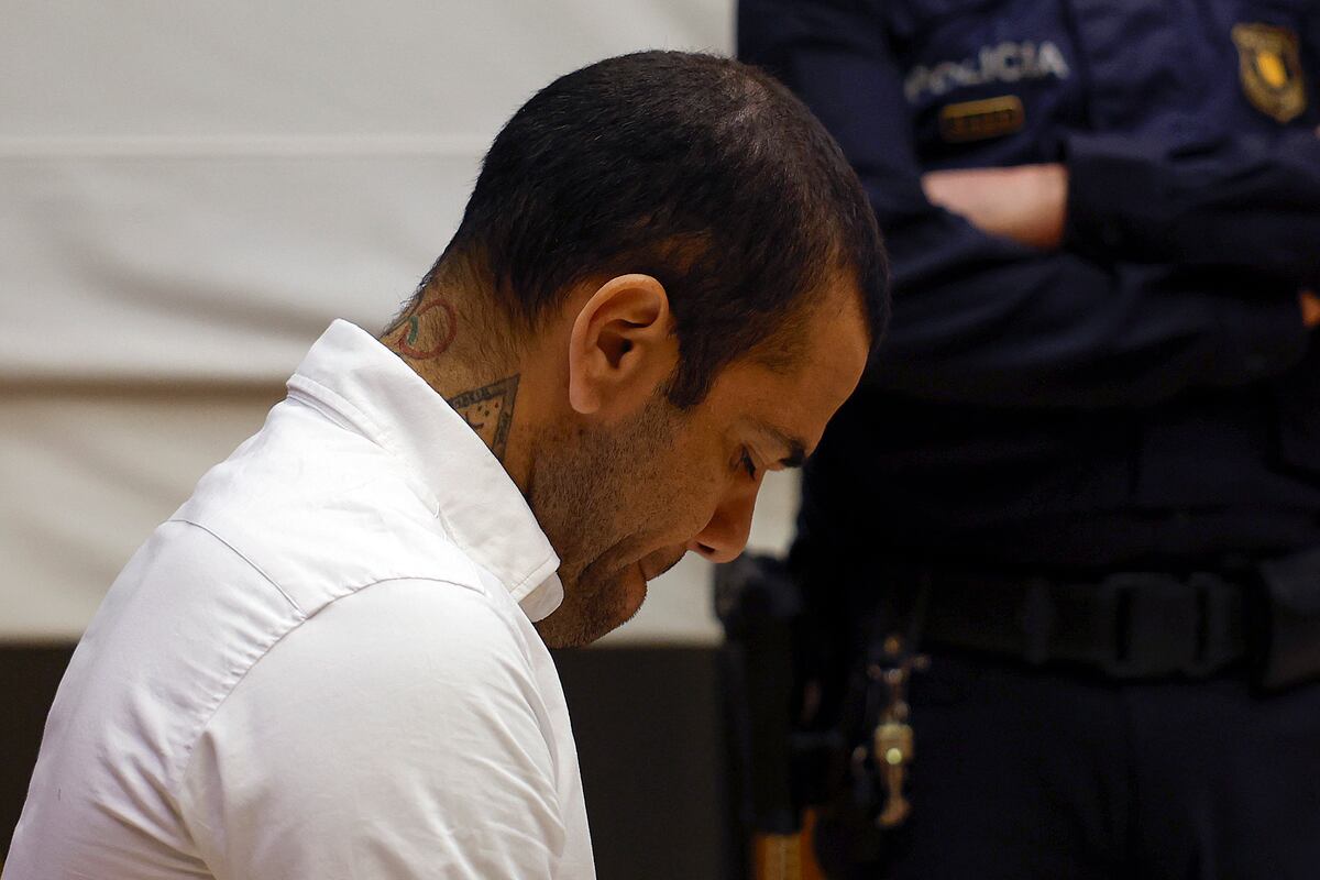 Dani Alves, condenado en España a 4 años y medio de cárcel por violación