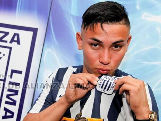 Jean Deza espera poder debutar con Alianza Lima. (Foto: Alianza Lima)