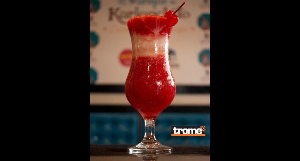 Restaurantes presentan deliciosos traguitos para disfrutar por el partido Perú vs Ecuador, como 'La bicolor', de 'El Warique de Karlonchito'. (Trome / Alan Ramírez)