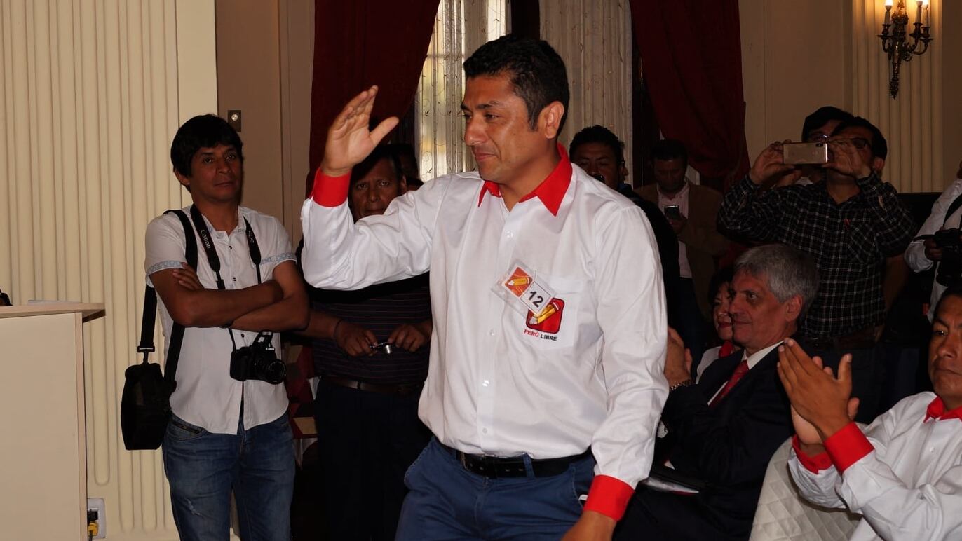 Virtual congresista de Perú Libre, Guillermo Bermejo Rojas, está a la espera de su nuevo juicio por filiación a la organización terrorista Sendero Luminoso.