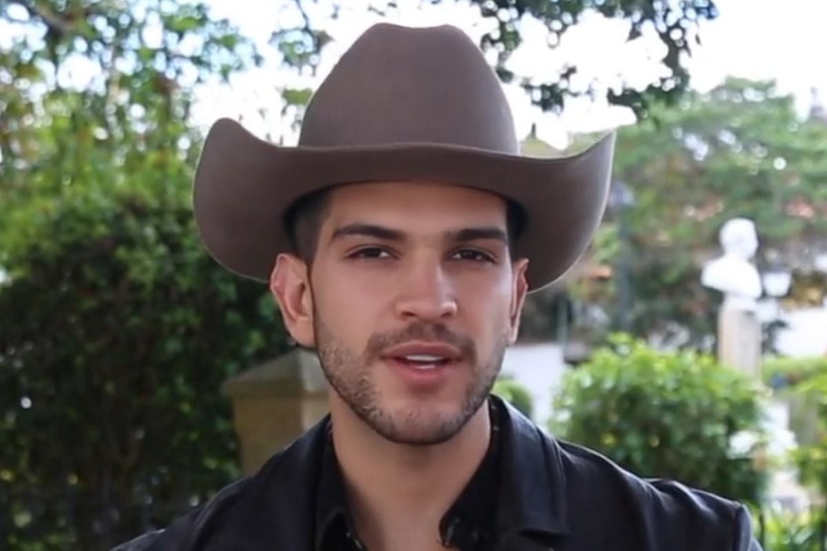 Juan David busca la verdad sobre la desaparición de sus padres y termina descubrieron el paradero de su tío Franco Reyes (Foto: Telemundo)