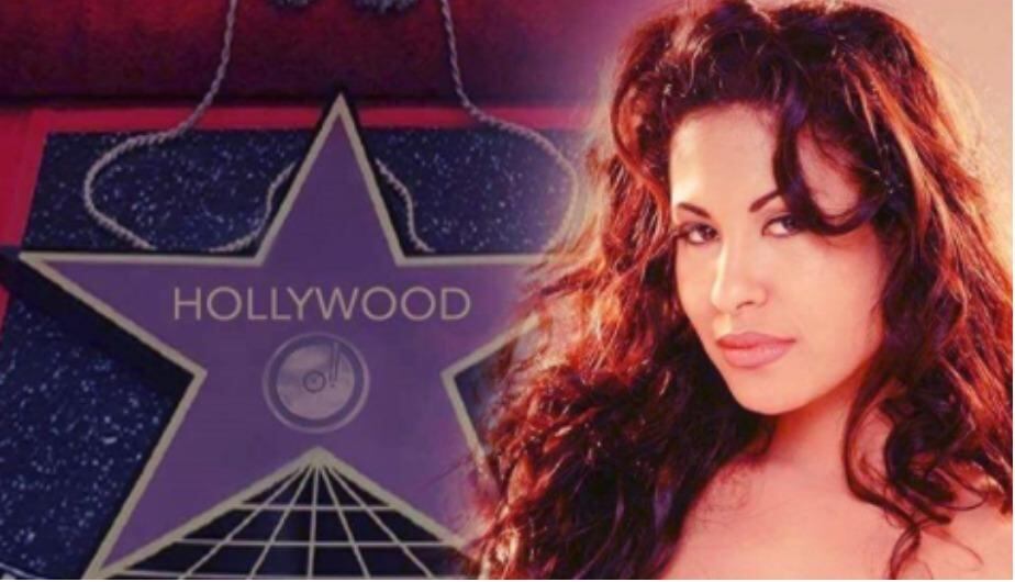 En 1995, la reina del 'tex-mex' fue asesinada a balazos por Yolanda Saldiva, la presidenta de su club de fans (Foto: Selena / Instagram)