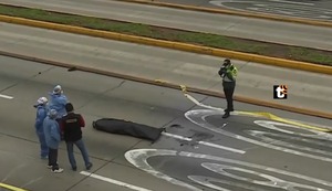 Muerto en la Vía Expresa: Hallan cadáver de hombre y sosprechan de homicidio en La Victoria