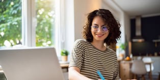 Suena igual, pero existen reglas para usarlas correctamente. Foto: Istock