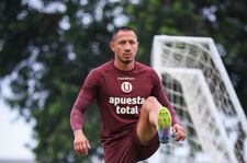 Gianluca Lapadula tuvo su primer entrenamiento con Universitario