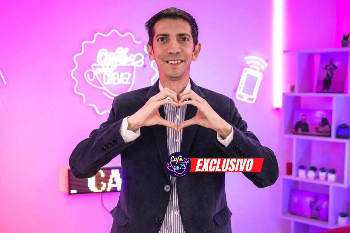 El Flaco Granda en el Café con la Chevez. Foto: Joel Alonzo/@photo.gec