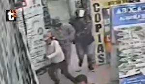 SJL: delincuentes roban 20 mil soles a mujer tras salir de notaria