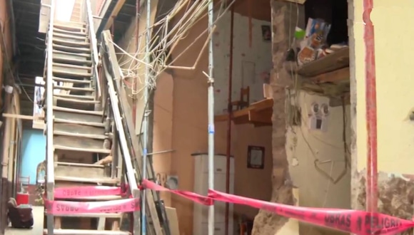 TROME - Barrios Altos: derrumbe en quinta Virgen de Fátima deja a 38 familias sin hogar.