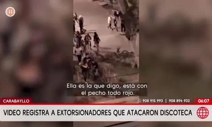 Testigos captaron cuando los mismos asistentes sacaban a las personas heridas cargadas. Foto: América