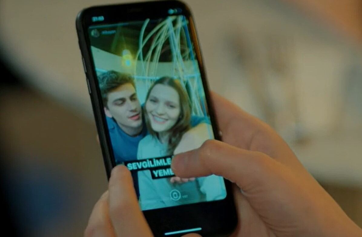 Harika y Emir tienen una cena (Foto: NG Medya)