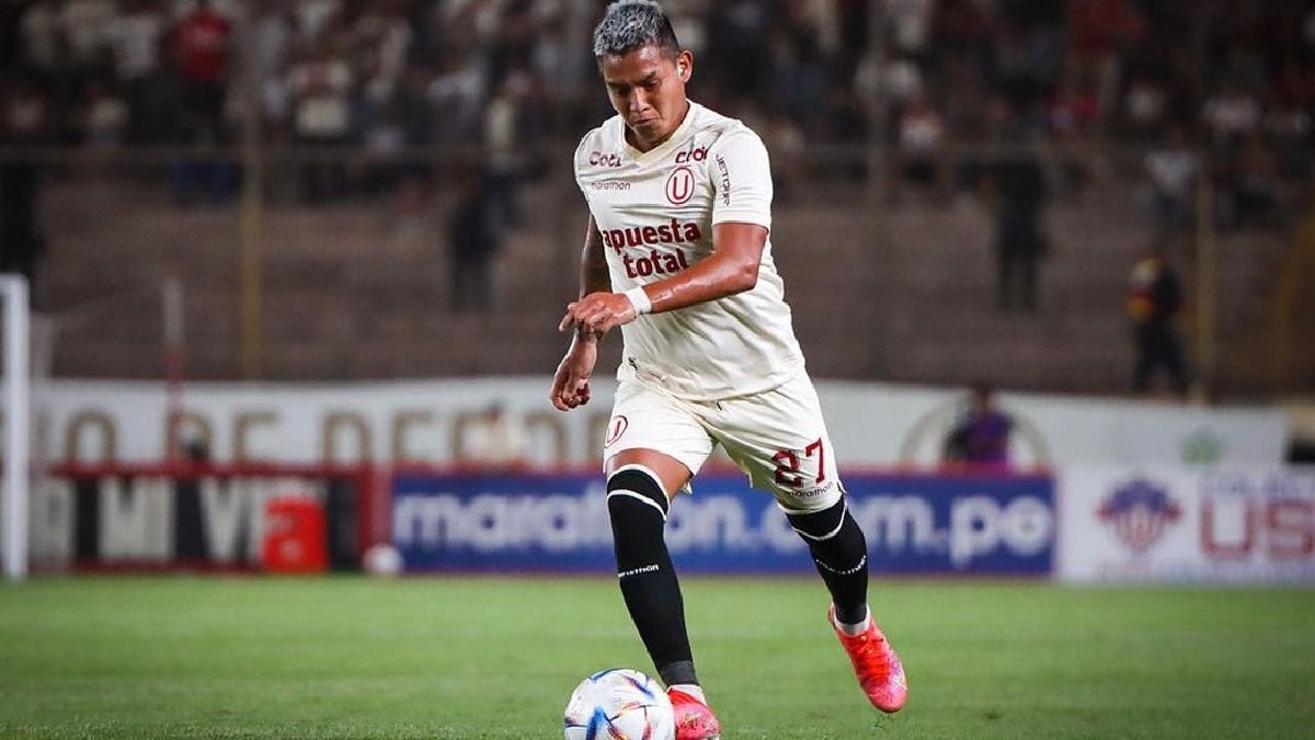 'Cocoliche' no se explica porque Fabián Bustos no utiliza a Nelson Cabanillas e insiste con Segundo Portocarrero. (Foto: Universitario9
