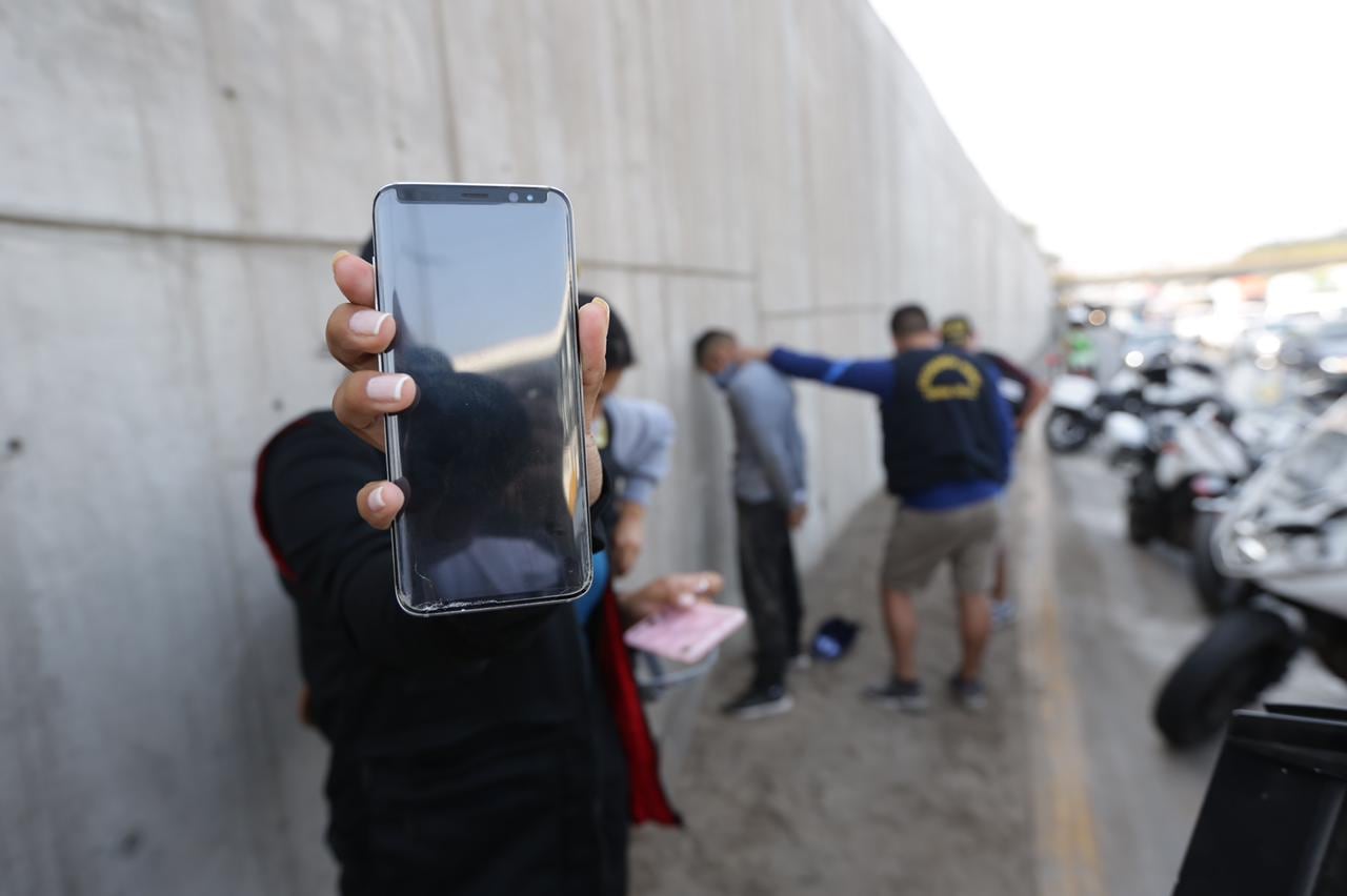 'Los Camaleones' cayeron tras una persecución por varios kilómetros en la Panamericana Sur. | Foto: Fernando Sangama