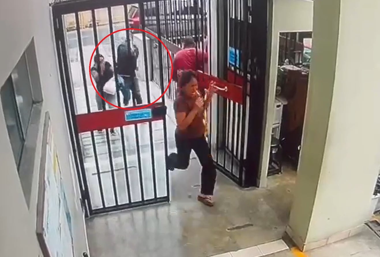 Ataque contra la mujer fue captado por las cámaras de seguridad en Jesús María. (Foto: Captura América TV)