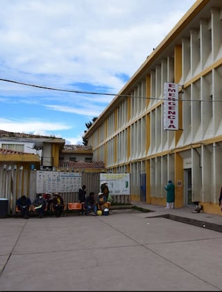 Juliaca: Policía lleva a detenido al hospital y este se fuga con ayuda de sus familiares