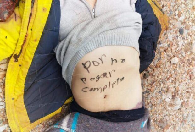 Delincuentes dejaron un mensaje en el cuerpo de empresario.