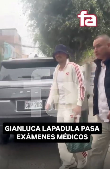 Gianluca Lapadula pasó los exámenes médicos con Universitario. (Instagram)