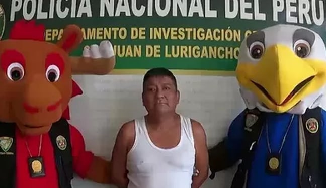 Mascotas del mundial atraparon a expresidiario. Foto: Captura de video/América TV
