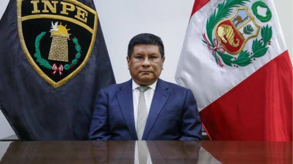 El abogado Iván Paredes fue jefe del INPE.