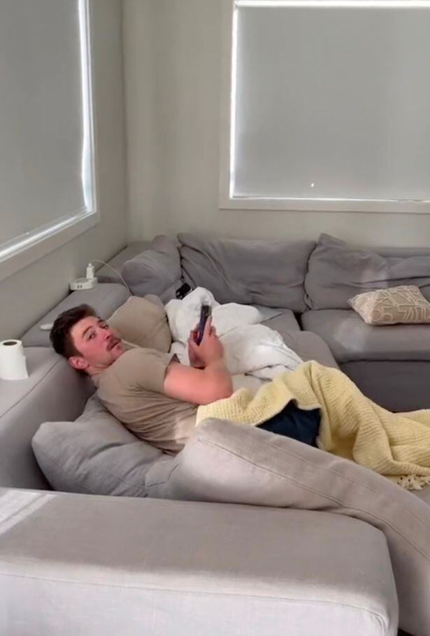 Foto: @poppymoore777