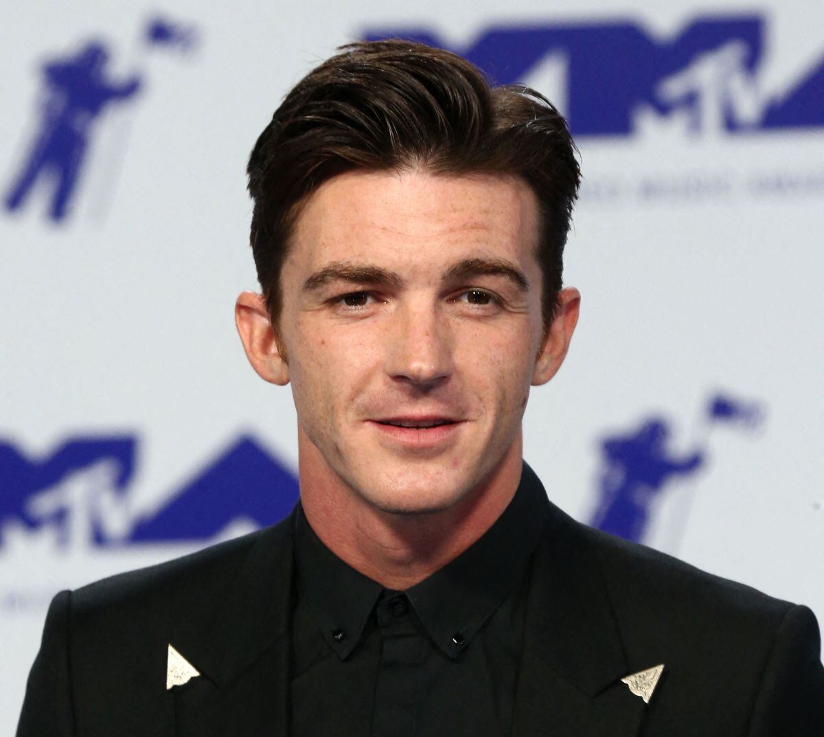 Cuando Drake Bell llegó a los MTV Video Music Awards 2017, en Inglewood, California, el 27 de agosto de 2017 (Foto: Tommaso Boddi / AFP)