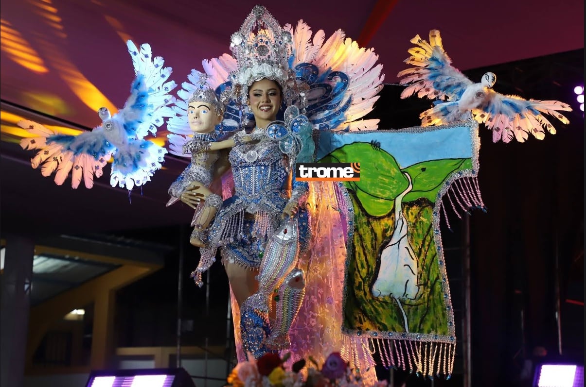Bellezas cajamarquinas también se lucieron en trajes alegóricos. Eligen a las cuatro reinas que inician funciones en el Carnaval de Cajamarca 2026. (Trome).