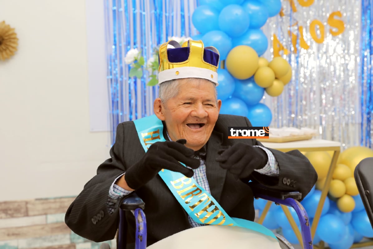 Don Aniceto, abuelito centenario, celebró con sus amigos de Inabif un nuevo año de vida: sus 110 años. (Isabel Medina / MIMP/ Trome).