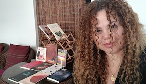 Paola Campos: ‘Cuando termino una novela, siento que parte de mi alma se va en esos escritos’