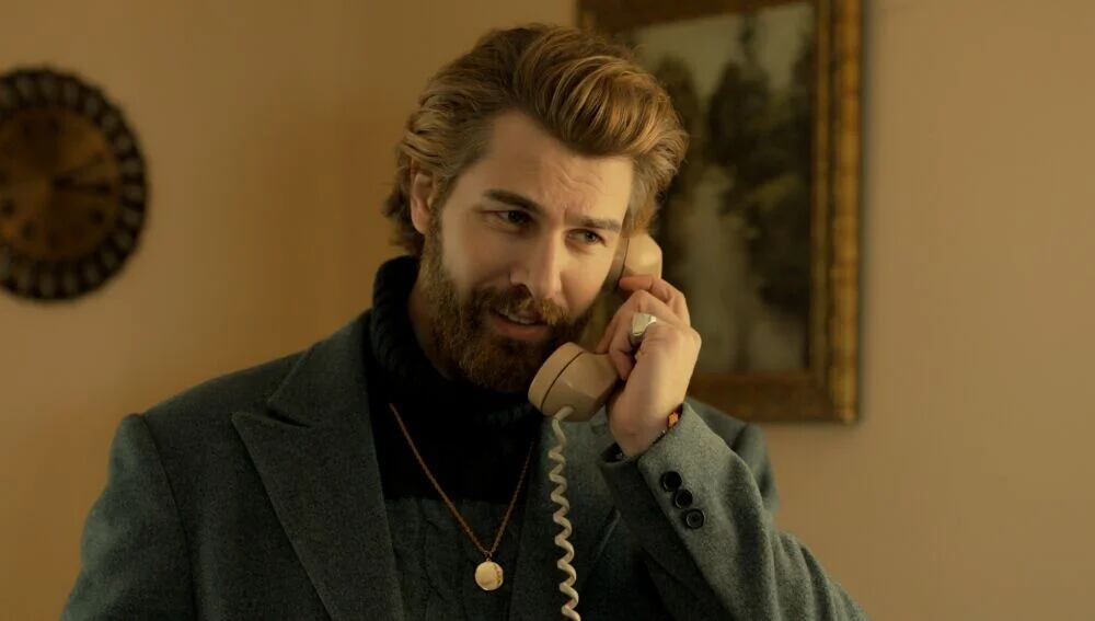 Fikret se marcha a Líbano en la telenovela turca "Tierra amarga" (Foto: Tims & B Productions)