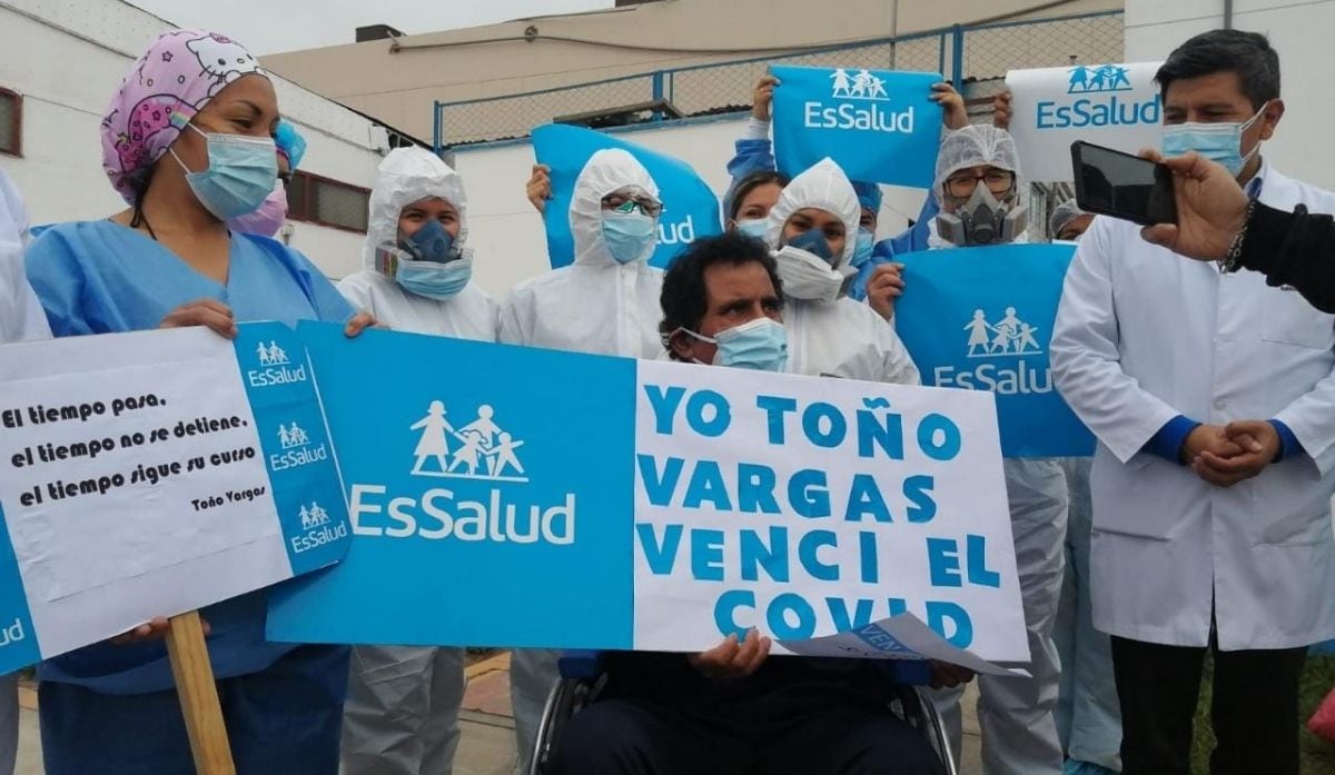Toño Vargas logró recuperarse del coronavirus y ahora iniciará su rehabilitación. (Foto: Twitter @EsSaludPeru).