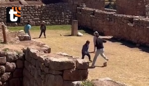 ¡Escándalo en Cusco! Turistas arman partido de fulbito dentro de zona arqueológica de Chinchero y desatan indignación