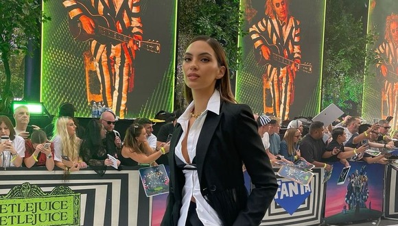 Natalie Vértiz se lució en la alfombra roja de 'Beetlejuice 2'