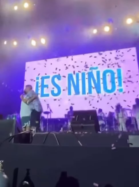 Ricardo Mendoza anunció que su bebé será varón en show que hizo con Jorge Luna.