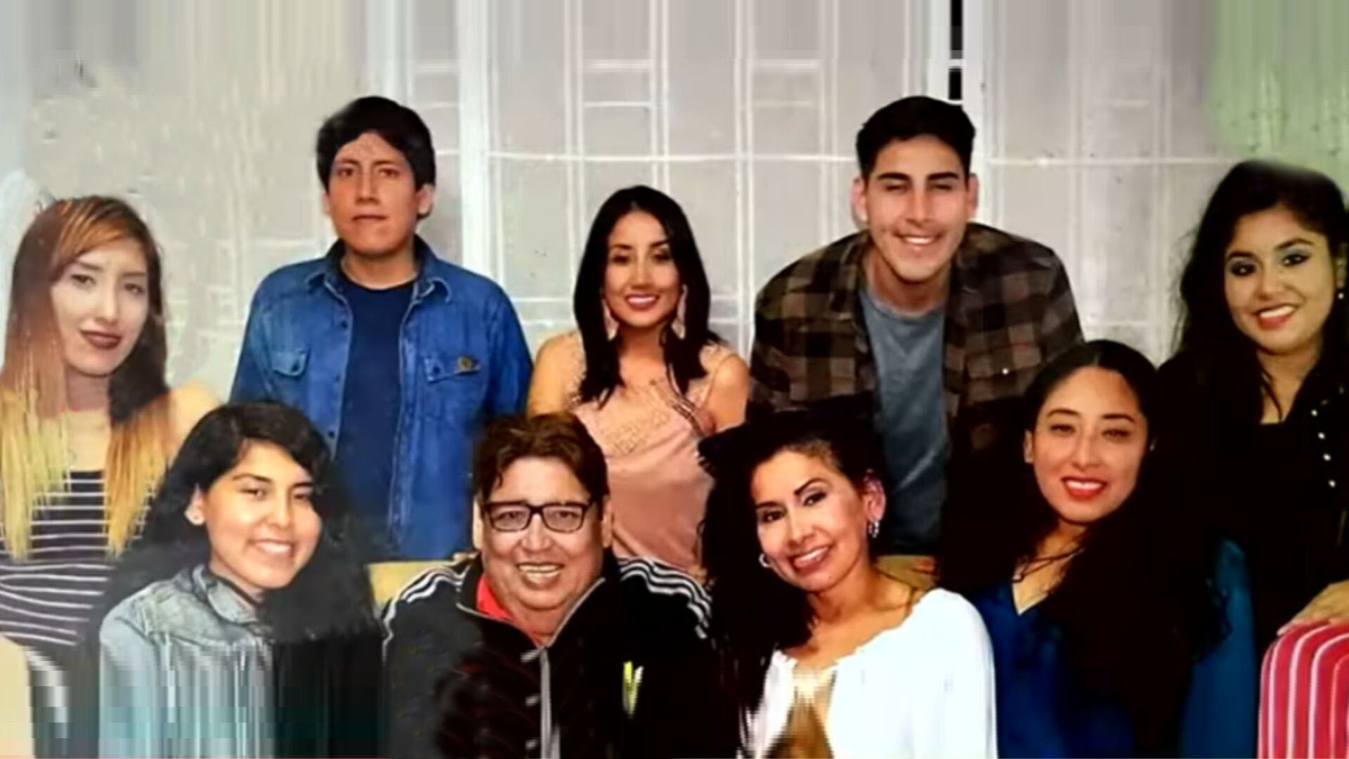 Tongo junto a sus siete hijos. Foto: Facebook.