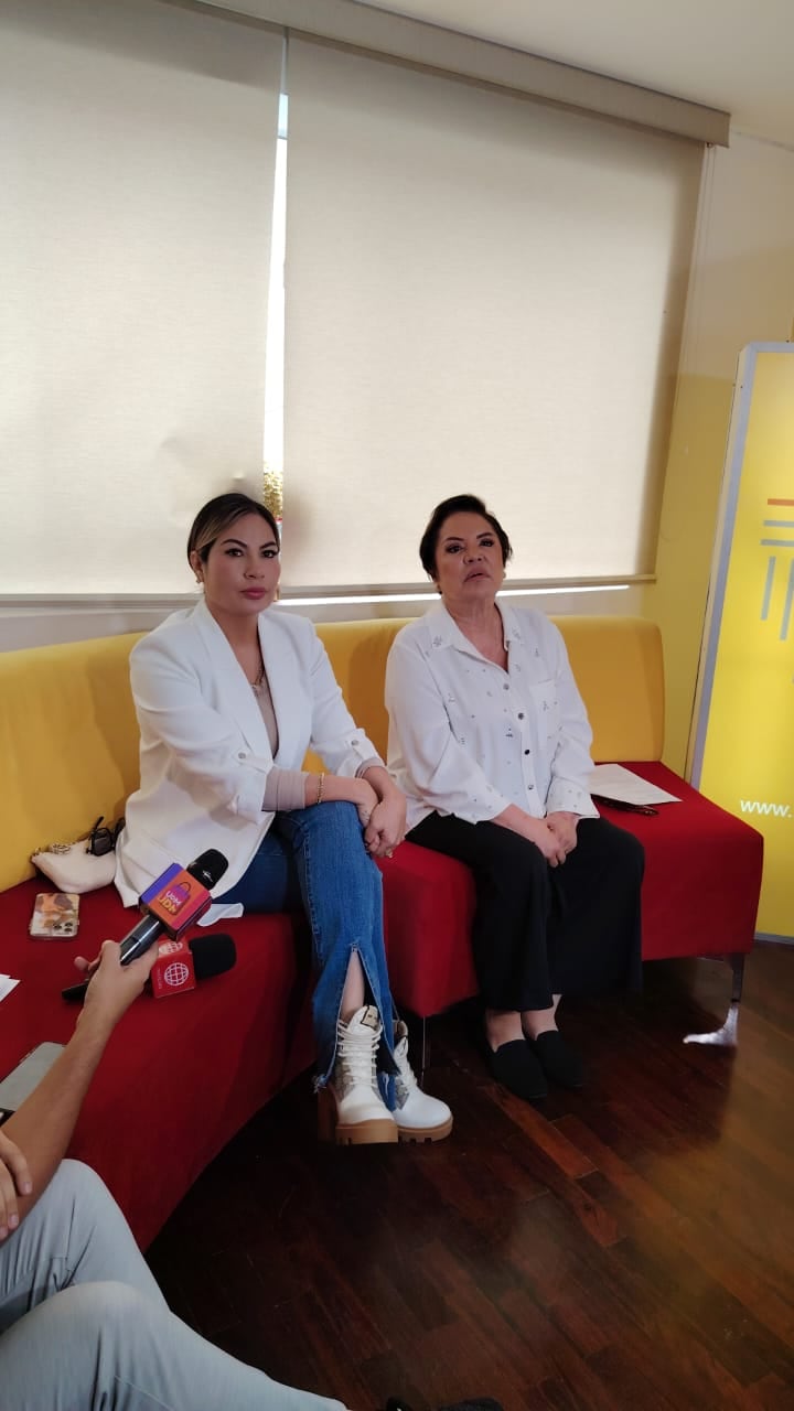 Pamela López arremete contra Christian Cueva.