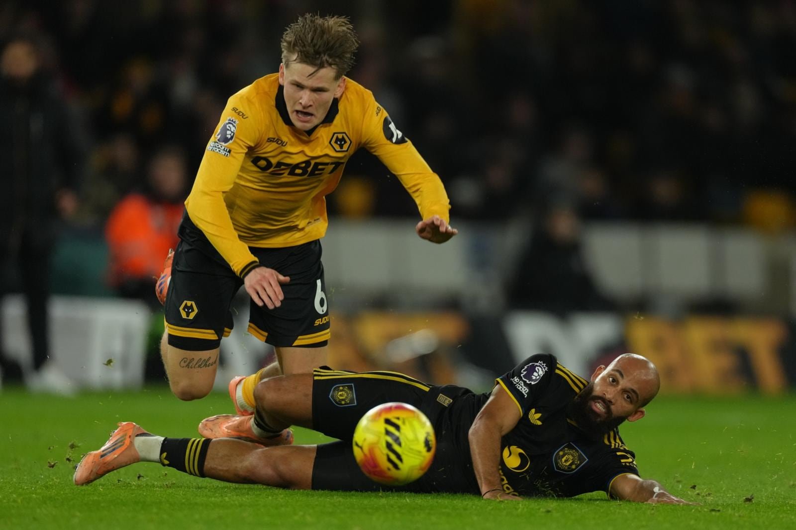Manchester United sale de la mala racha jugando de visitante (Foto: AP)