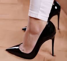 Los stiletto statement caen bien en casi todo lugar.