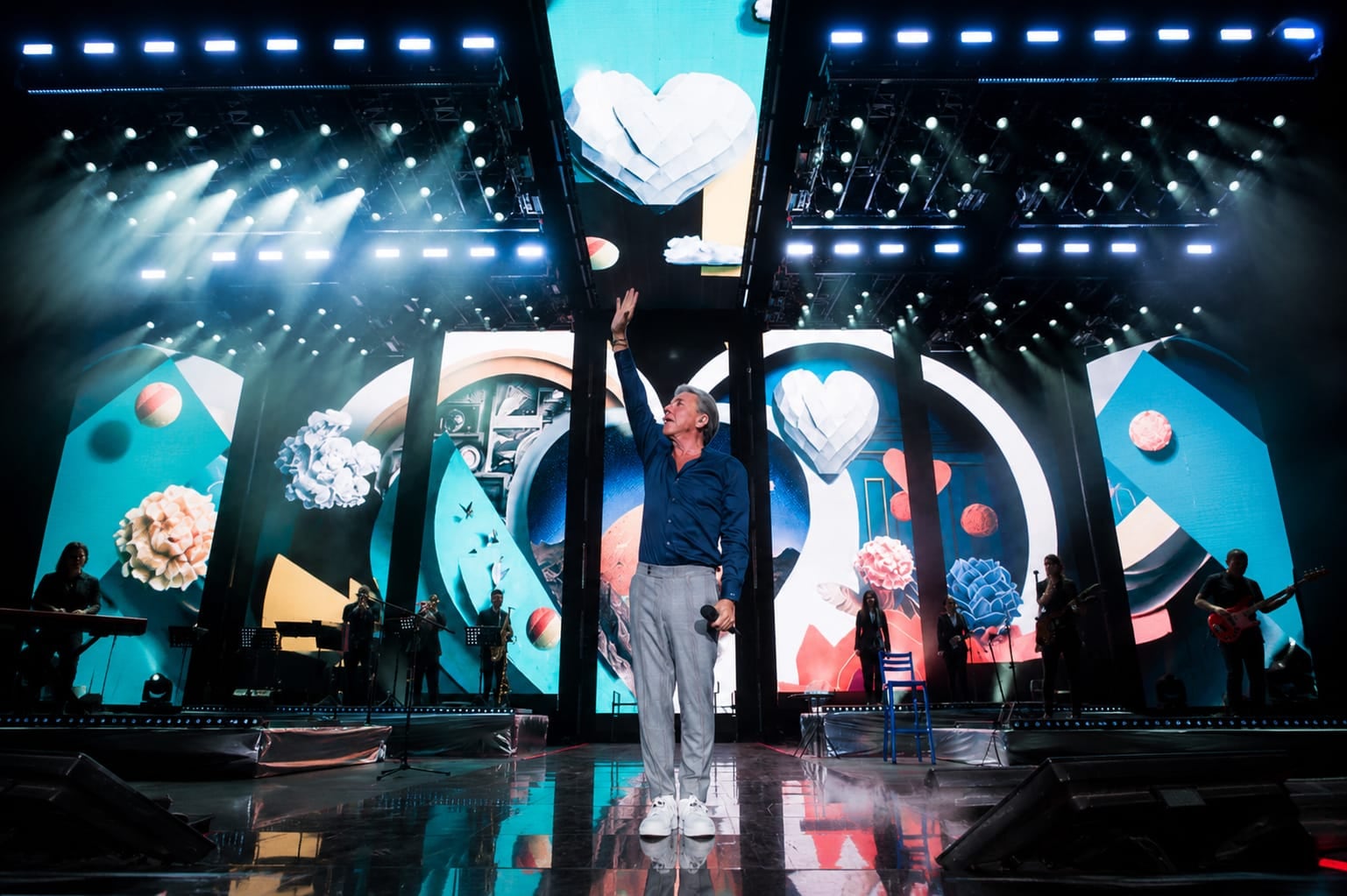 Ricardo Montaner revelea que es una nueva etapa musical en su carrera.
