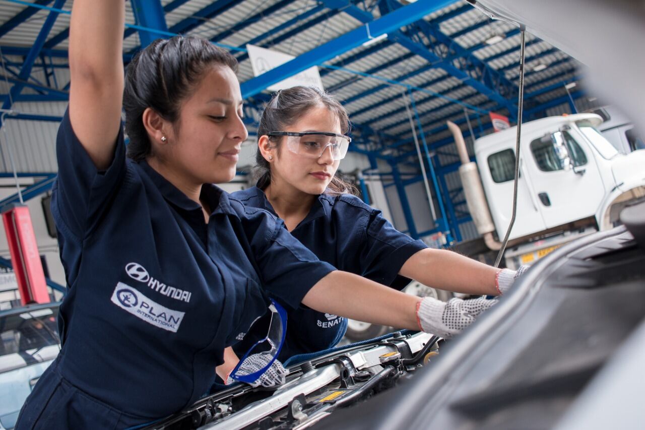Mecánica automotriz es una de las carreras con mayor de manda (Foto: Senati)