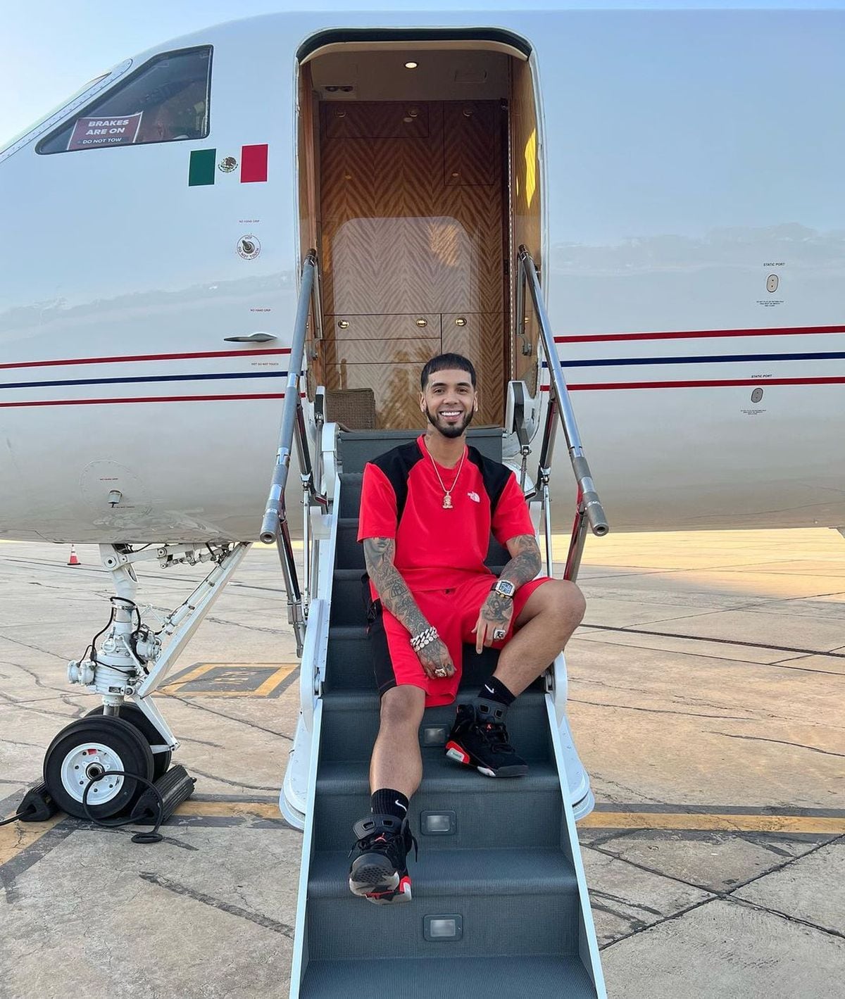 El rapero está concentrado en sus giras (Foto: Anuel AA / Instagram)