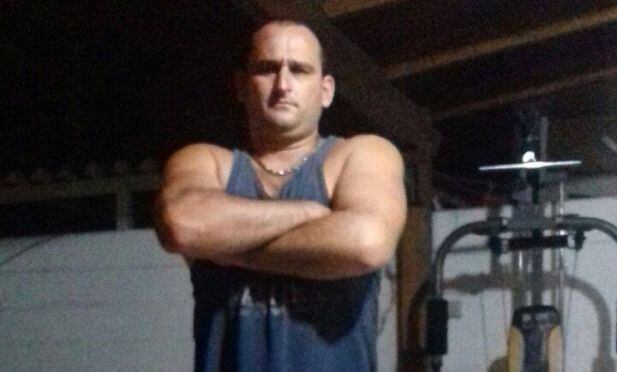 Según la Policía Nacional, Álvaro del Río Correa tiene antecedentes de violencia familiar. (Foto: Facebook)