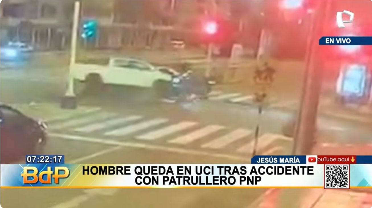 Unidad policial se habría pasado la luz roja. Foto: Panamericana