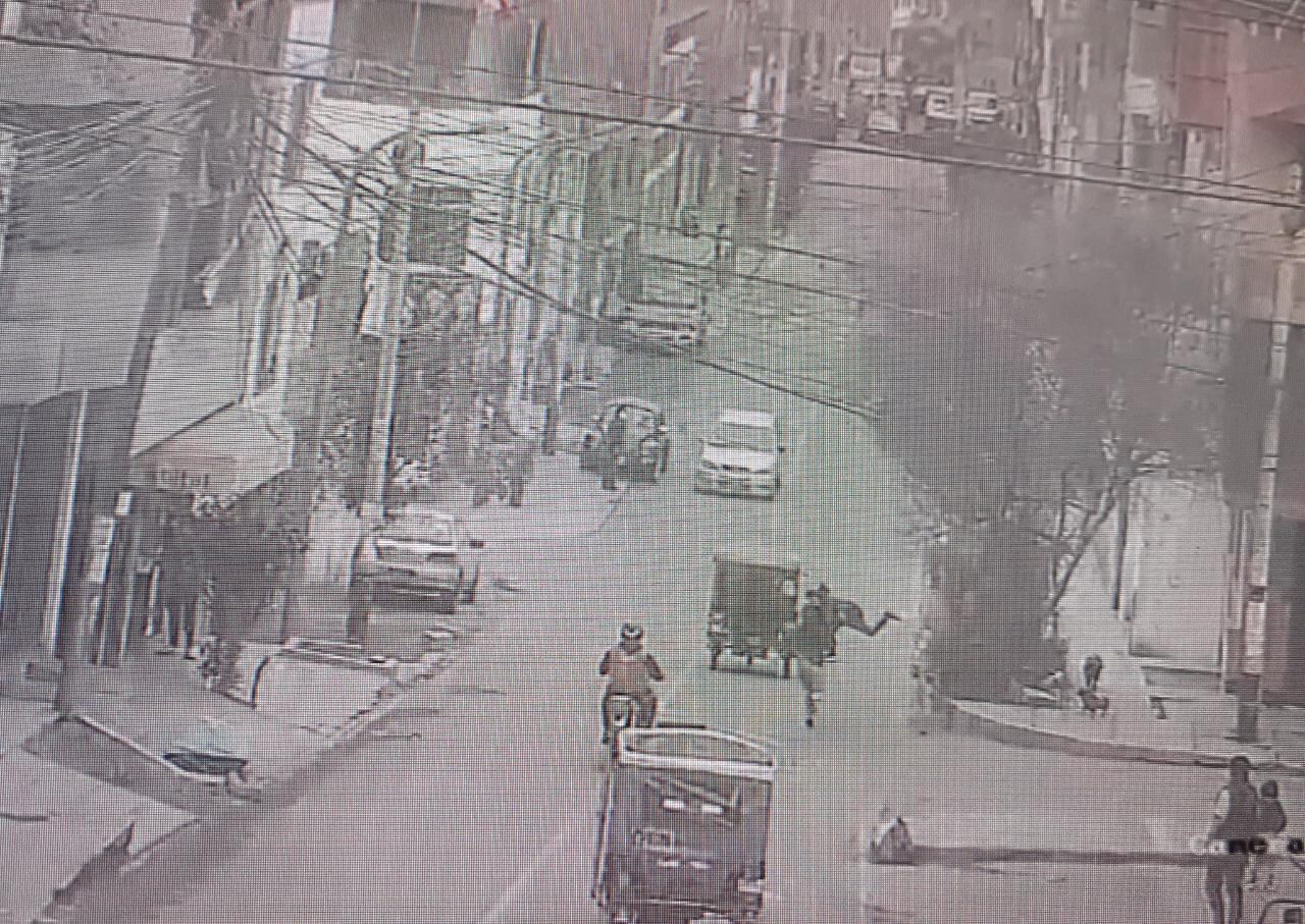 El venezolano Kleiver André Cocho Medina (20), fue capturado por robarle el celular a una escolar de 14 años y atropellar a un joven de 21 años. (foto: TROME)