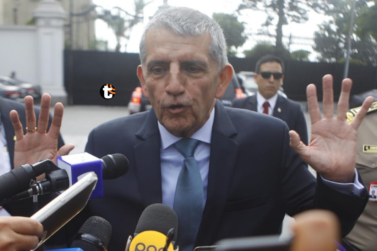 Víctor Torres aseguró que tiene las manos limpias. Fotos: Julio Reaño/@photo.gec