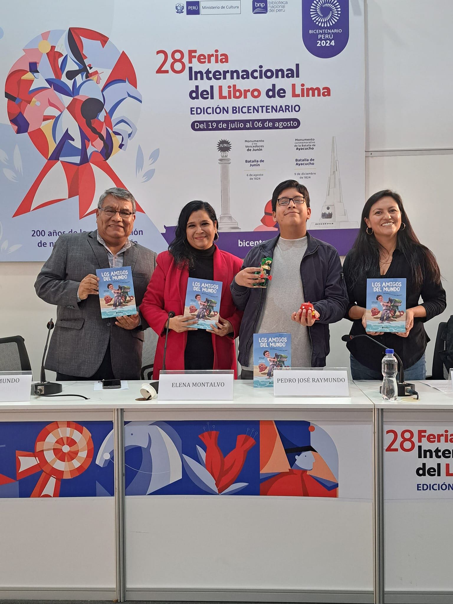 Fue el escritor más joven de la Feria Internacional del Libro de Lima 2024. Foto: Facebook Editorial Artífice.