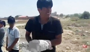 Venezolanos le mutilan con alicate los dedos a pescador tras no encontrar nada para robarle