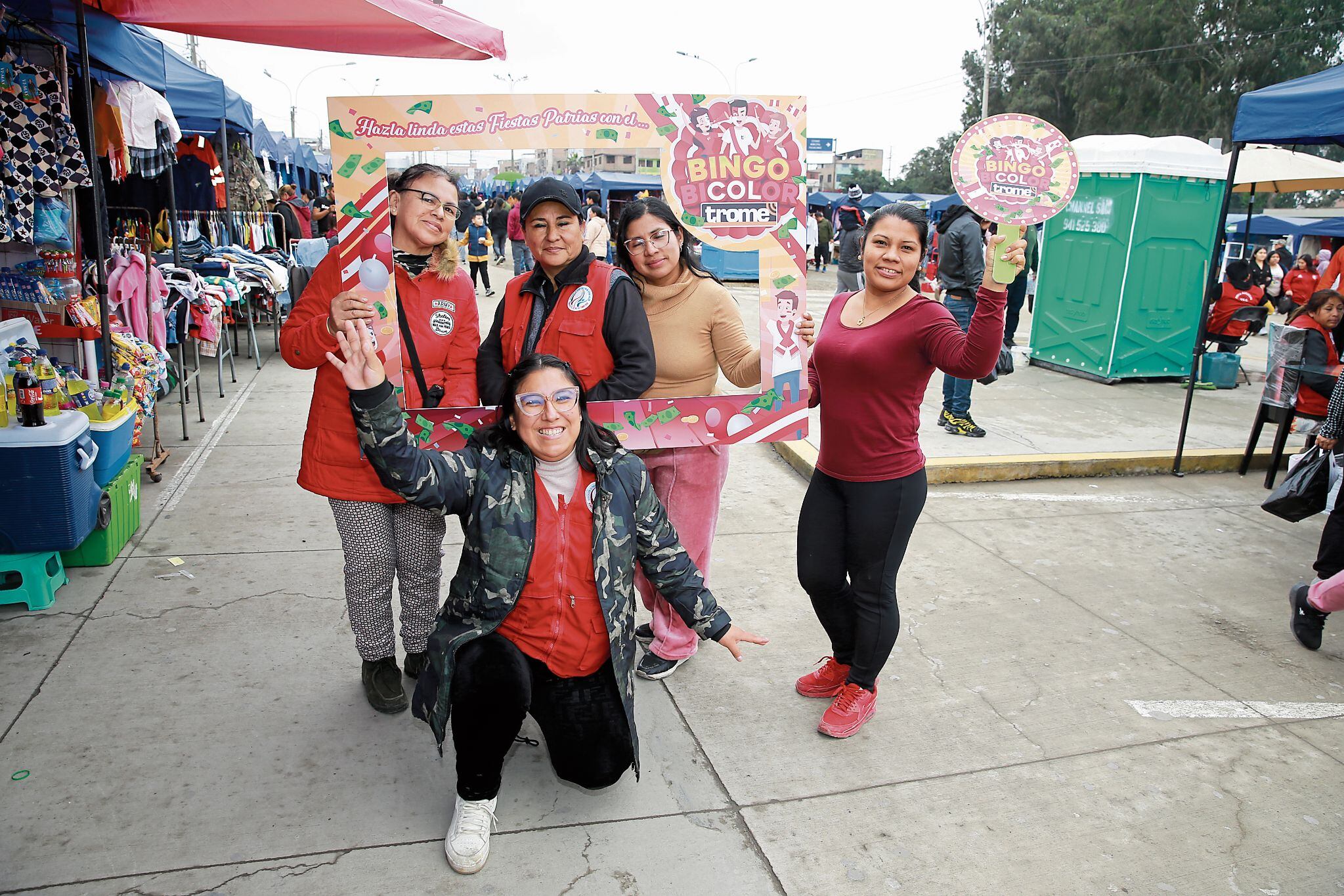 Hinchas de Bingo Bicolor de Trome