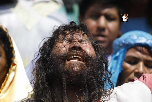 Impresionante escenificación del Vía Crucis, interpretada por Mario Valencia, 'Cristo Cholo', y su equipo. (Fotos: Julio Reaño/@photo.gec)