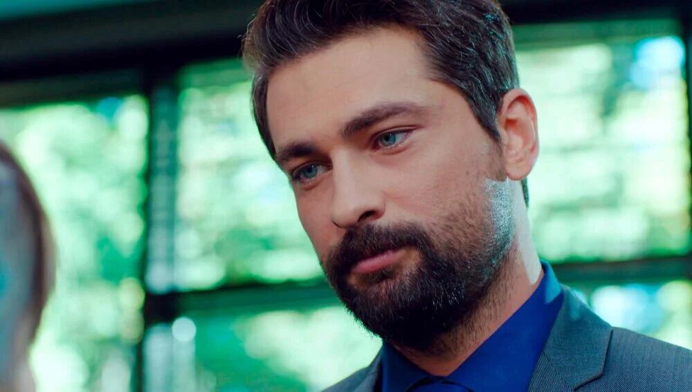 El actor turco Onur Tuna en el papel de Alihan en la telenovela "Pecado original" (Foto: Med Yapim)