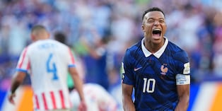 Kylian Mbappe afirmó que Francia también puede jugar sucio 'como los paraguayos'. (AP Photo/Martin Meissner)